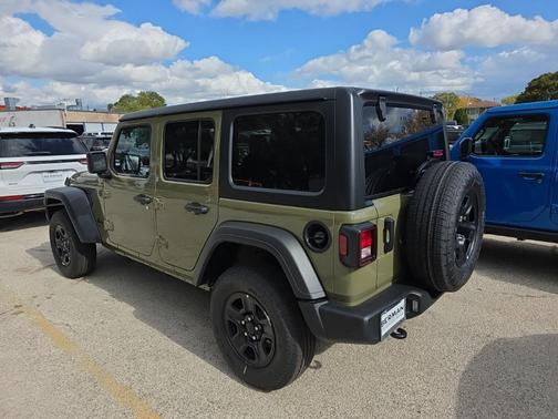 2026 Jeep Wrangler Sport