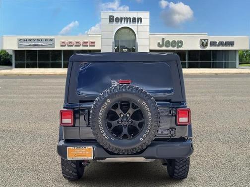 2020 Jeep Wrangler Unlimited Willys 4X4