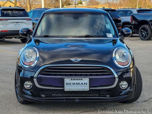 2017 MINI Hardtop Cooper