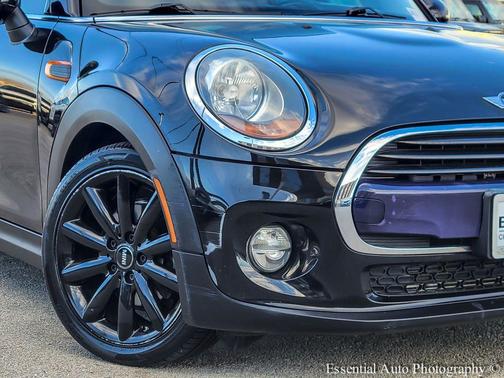 2017 MINI Hardtop Cooper