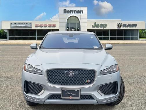 2018 Jaguar F-PACE S