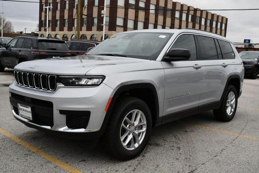 Silver Zynith 2026 Jeep Grand Cherokee L Altitude