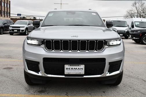 Silver Zynith 2026 Jeep Grand Cherokee L Altitude