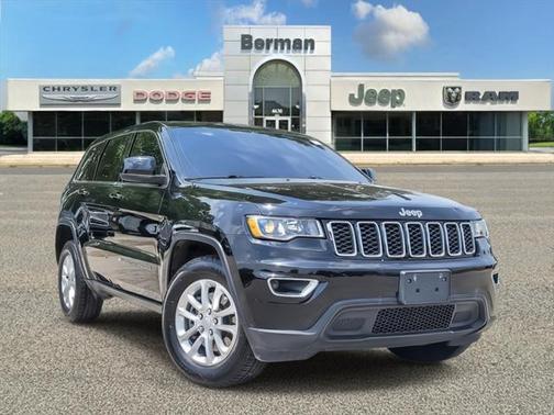 2022 Jeep Grand Cherokee Laredo