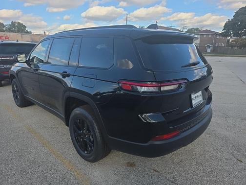 2025 Jeep Grand Cherokee L Altitude
