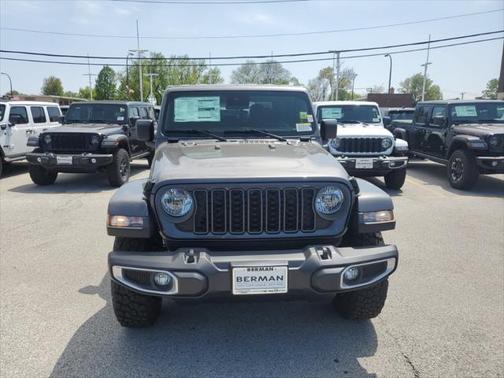 2025 Jeep Gladiator Sport