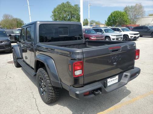 2025 Jeep Gladiator Sport