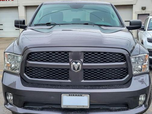 Granite Crystal Metallic Clearcoat 2014 RAM 1500 Tradesman/Express
