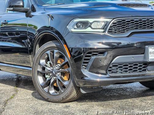 DB Black Crystal Clearcoat 2024 Dodge Durango R/T Plus RWD