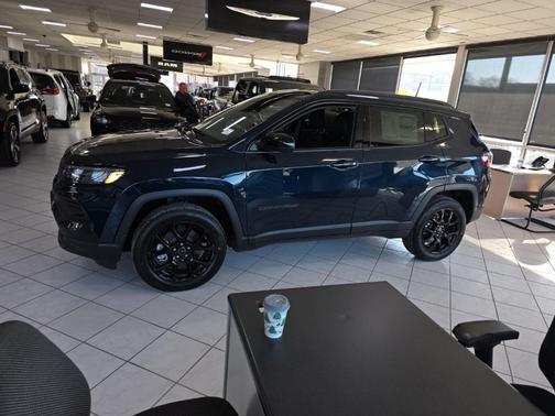 2026 Jeep Compass Latitude