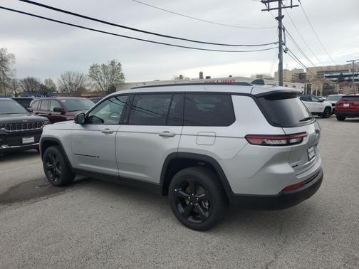 2025 Jeep Grand Cherokee L Altitude
