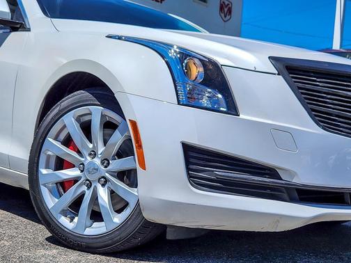 Crystal White Tricoat 2017 Cadillac ATS 2.0L Turbo