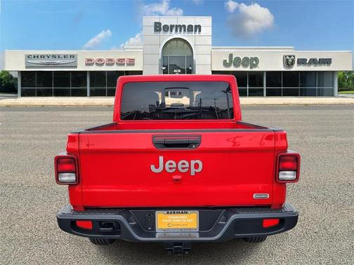 2021 Jeep Gladiator Overland