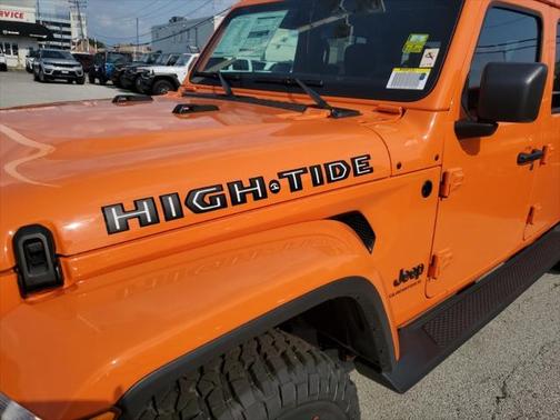2025 Jeep Gladiator Sport