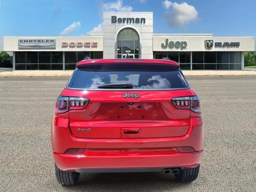 2022 Jeep Compass (RED) Edition 4x4