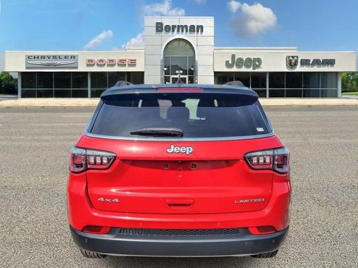 Redline Pearlcoat 2023 Jeep Compass Limited