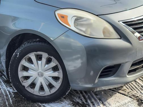 2012 Nissan Versa 1.6 S