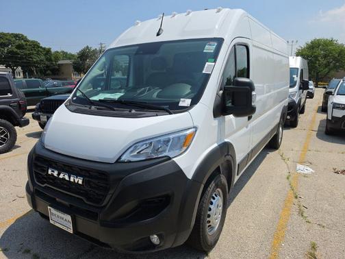 Bright White Clearcoat 2026 RAM ProMaster 2500 Tradesman