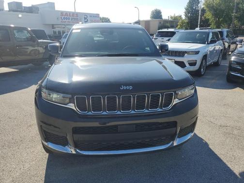 2025 Jeep Grand Cherokee L Laredo