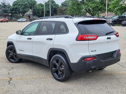 2016 Jeep Cherokee Altitude