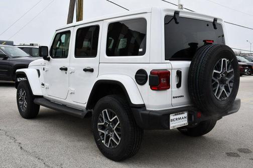 2026 Jeep Wrangler 4-Door Sahara 4x4