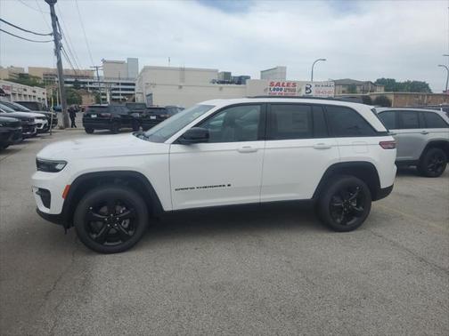 2025 Jeep Grand Cherokee Altitude