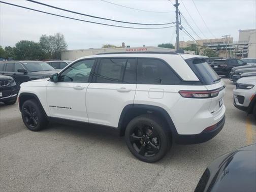 2025 Jeep Grand Cherokee Altitude