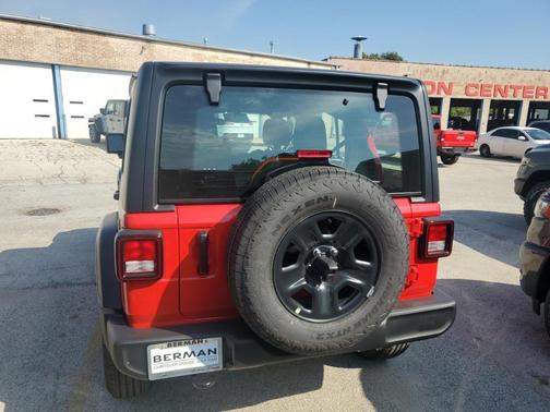 2025 Jeep Wrangler Sport