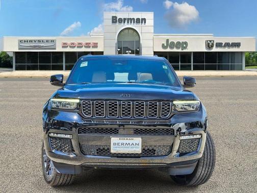 Diamond Black Crystal Pearlcoat 2024 Jeep Grand Cherokee L Summit Reserve