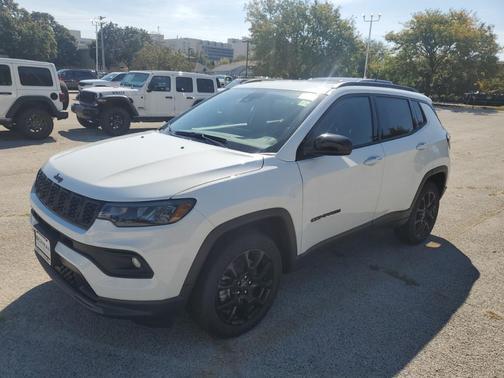 2026 Jeep Compass Latitude