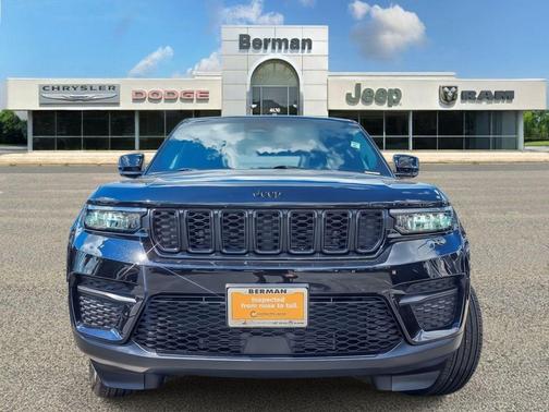 2024 Jeep Grand Cherokee Altitude