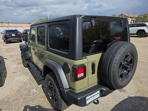2025 Jeep Wrangler Sport