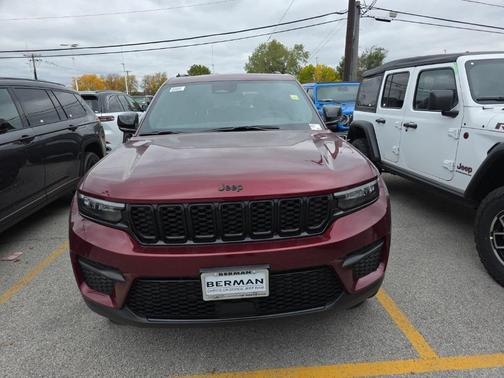 2025 Jeep Grand Cherokee Altitude