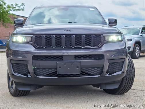 2022 Jeep Grand Cherokee L Altitude