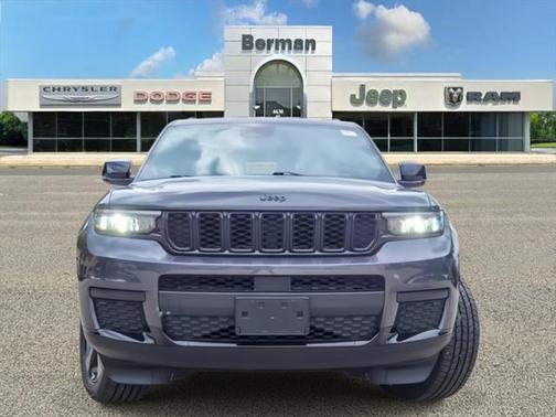 2022 Jeep Grand Cherokee L Altitude