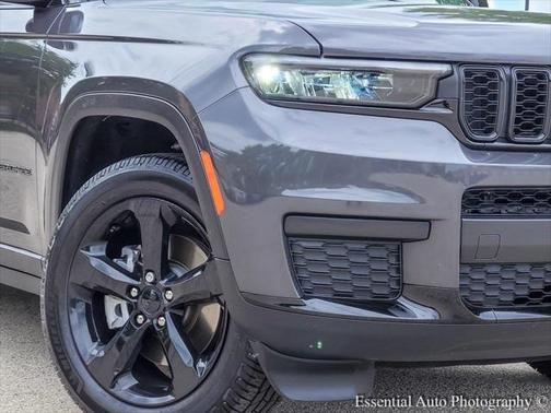 2022 Jeep Grand Cherokee L Altitude