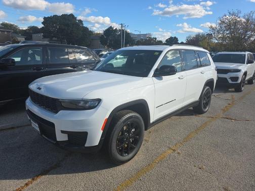 2025 Jeep Grand Cherokee L Altitude