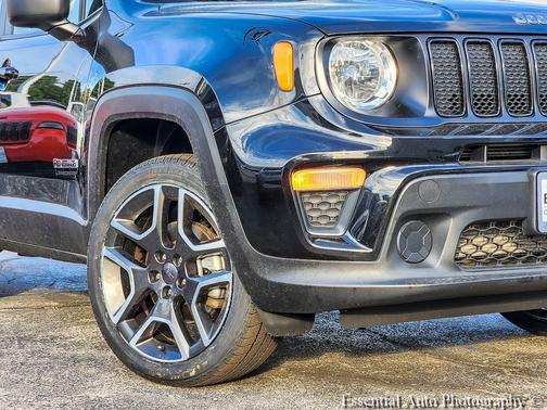 Black Clearcoat 2021 Jeep Renegade Sport