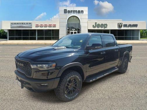 Diamond Black Crystal Pearlcoat 2026 RAM 1500 Rebel