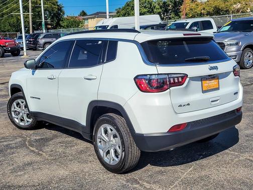 2024 Jeep Compass Latitude