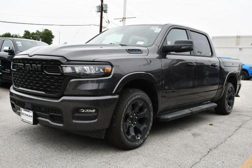 Granite Crystal Metallic Clearcoat 2026 RAM 1500 Big Horn/Lone Star