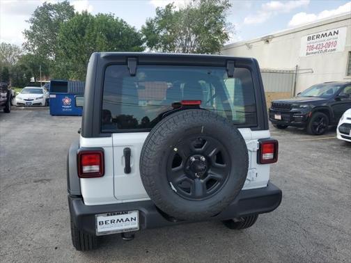 2025 Jeep Wrangler Sport
