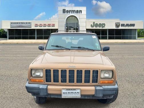 1999 Jeep Cherokee Sport 4WD