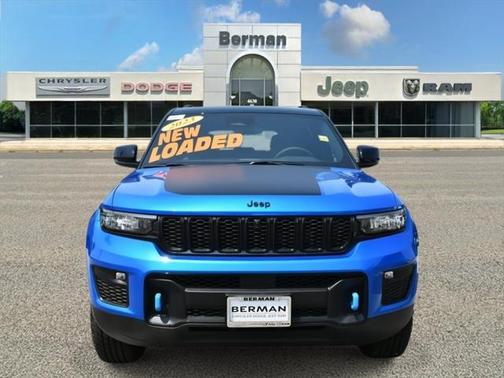 2023 Jeep Grand Cherokee 4xe Trailhawk