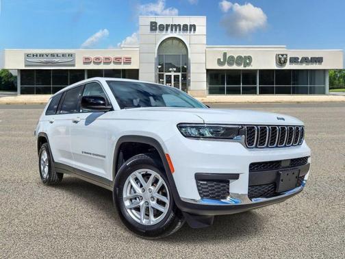 Bright White Clearcoat 2024 Jeep Grand Cherokee L Laredo