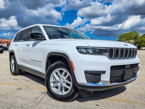 Bright White Clearcoat 2024 Jeep Grand Cherokee L Laredo