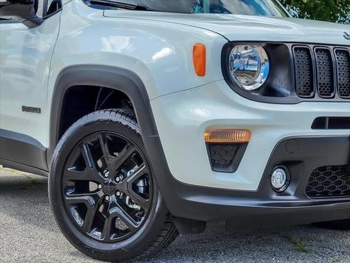 2023 Jeep Renegade Altitude
