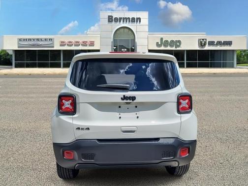 2023 Jeep Renegade Altitude