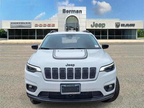 2022 Jeep Cherokee X 4x4