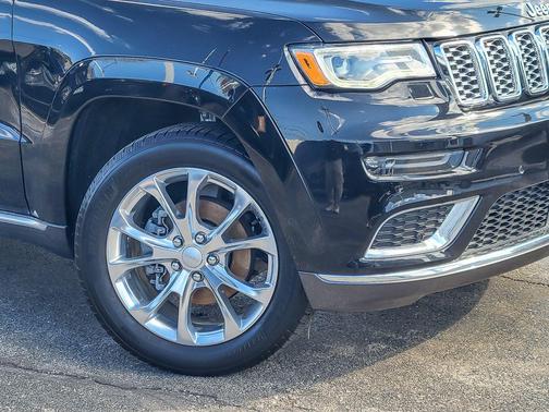 2020 Jeep Grand Cherokee Summit